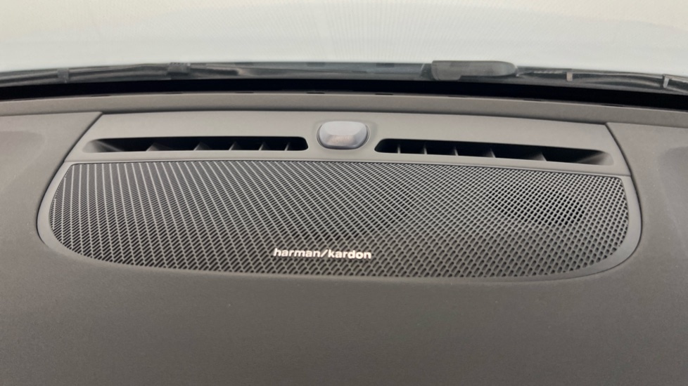 Used Volvo XC40 2024 for sale - 75796704: Photo 26