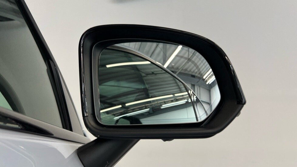 Used Volvo XC40 2024 for sale - 75796704: Photo 32