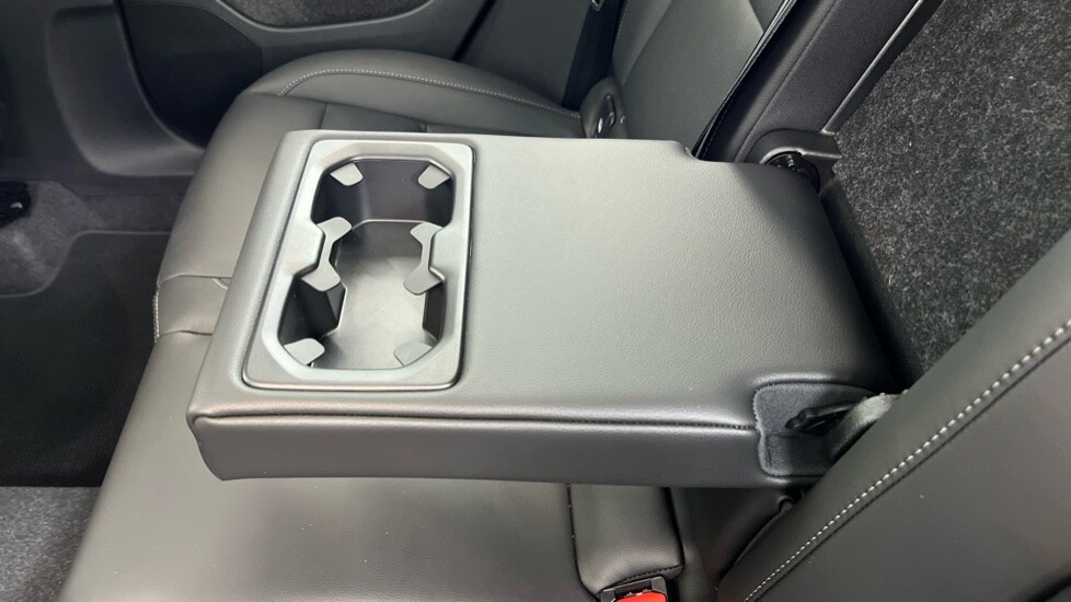 Used Volvo XC40 2024 for sale - 75796704: Photo 34