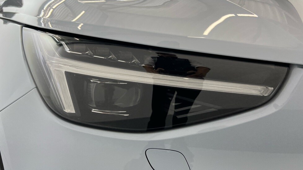 Used Volvo XC40 2024 for sale - 75796704: Photo 43