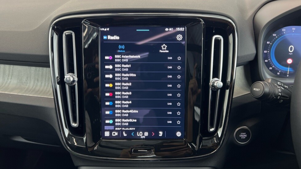 Used Volvo XC40 2024 for sale - 75796704: Photo 47