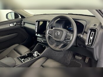 Used Volvo XC40 2024 for sale - 75796704: Photo