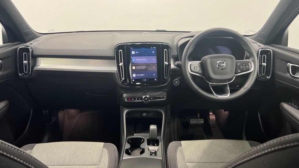 Used Volvo XC40 2023 for sale - 77218702: Photo 20