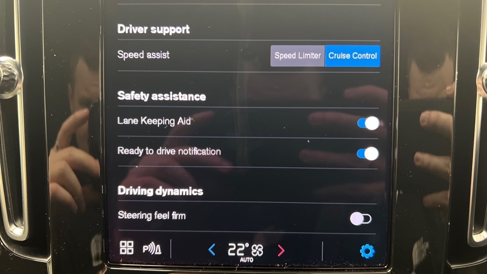 Used Volvo XC40 2023 for sale - 77218702: Photo 30