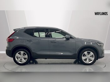 Used Volvo XC40 2023 for sale - 77218702: Photo