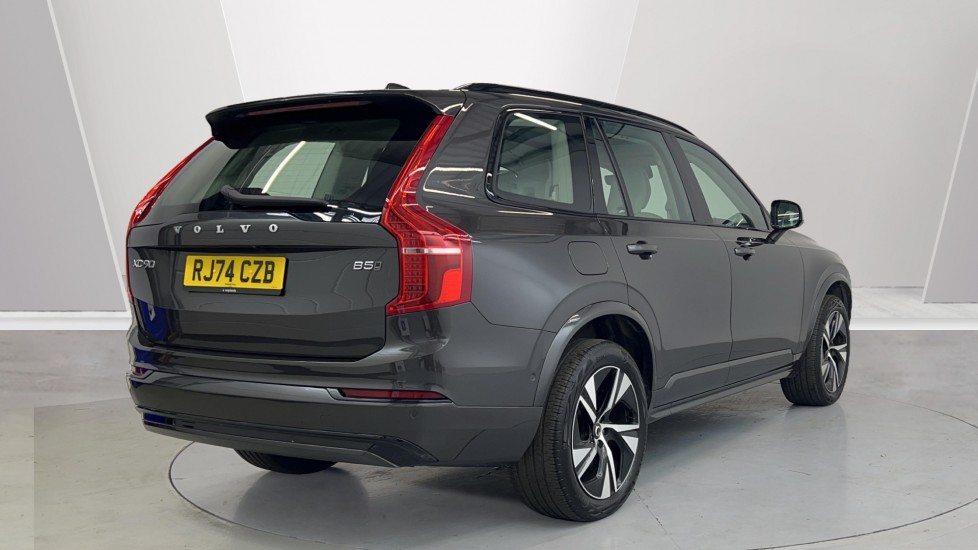Used Volvo XC90 2024 for sale - 76018112: Photo 2