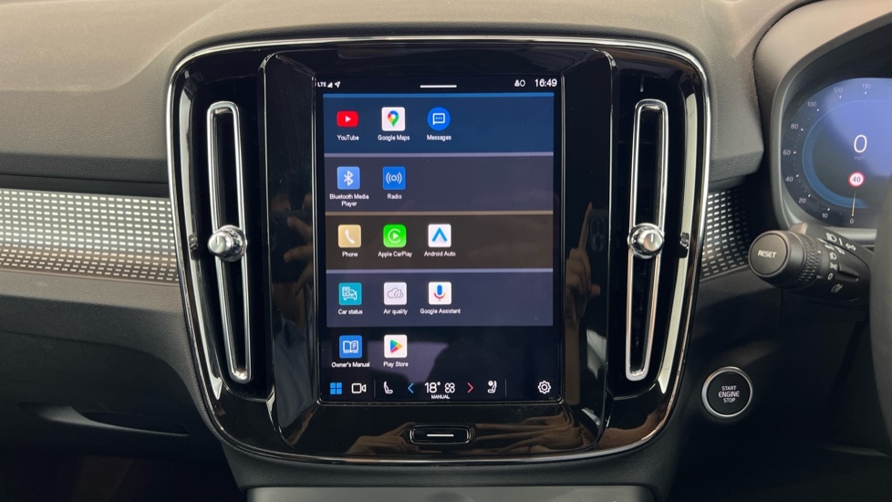 Used Volvo XC40 2025 for sale - 76528865: Photo 12