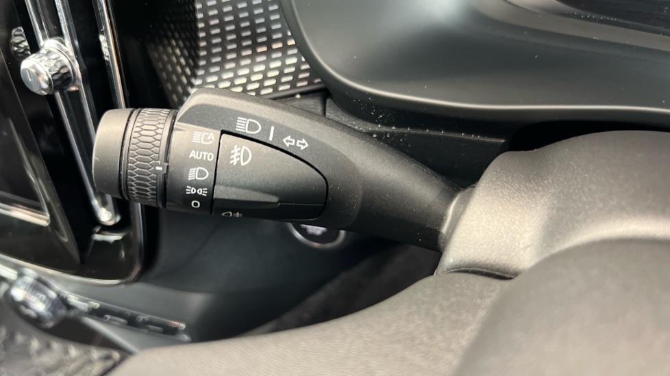 Used Volvo XC40 2025 for sale - 76528865: Photo 20