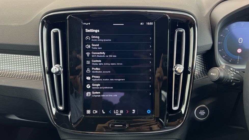 Used Volvo XC40 2025 for sale - 76528865: Photo 46