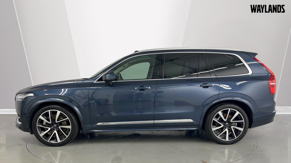Used Volvo XC90 2023 for sale - 78172608: Photo 8