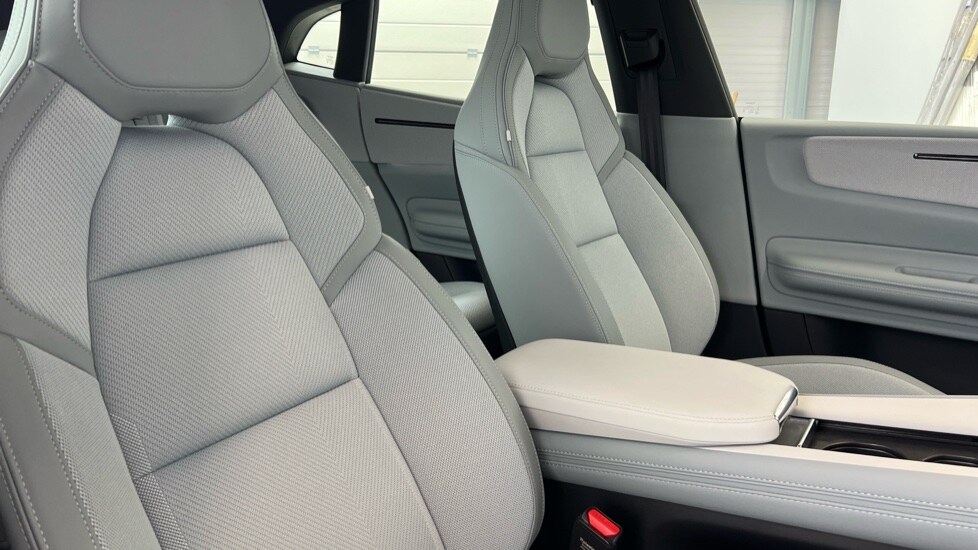 Used Polestar Polestar 4 2025 for sale - 77504256: Photo 18