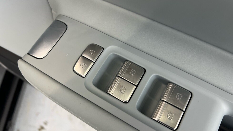 Used Polestar Polestar 4 2025 for sale - 77504256: Photo 39