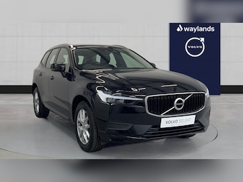 2021 - Momentum, B4 mild hybrid (Heated Seats, Rear Camera, Power Tailgate)