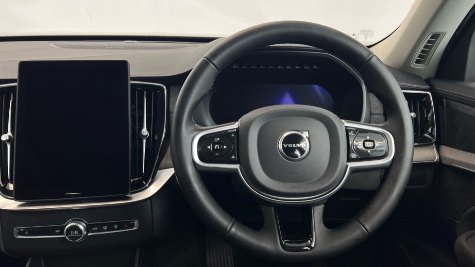 Used Volvo XC90 2025 for sale - 77678763: Photo 10