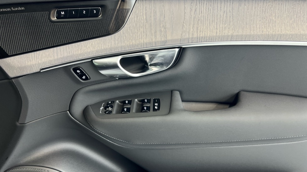 Used Volvo XC90 2025 for sale - 77678763: Photo 29