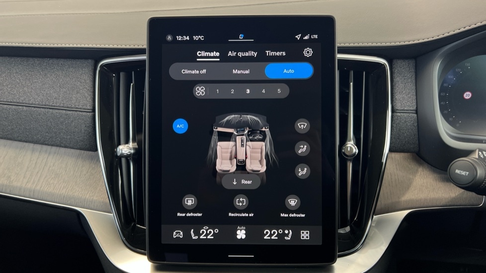 Used Volvo XC90 2025 for sale - 77082583: Photo 18