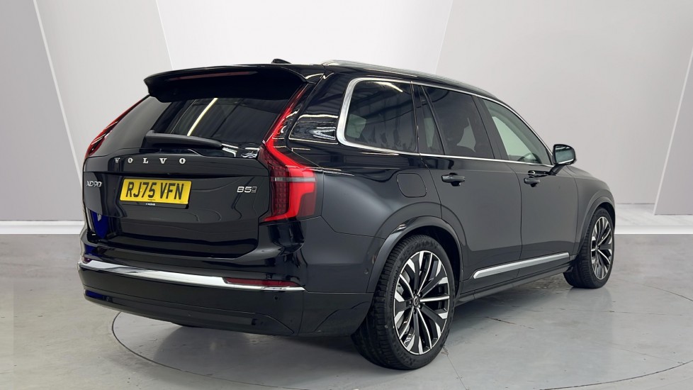 Used Volvo XC90 2025 for sale - 77082583: Photo 2