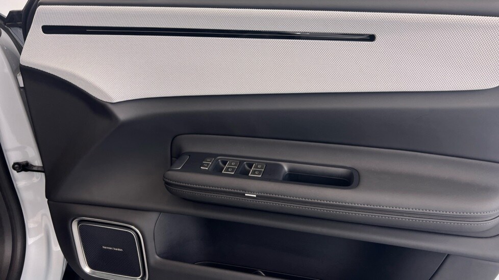 Used Polestar Polestar 4 2024 for sale - 77339371: Photo 33