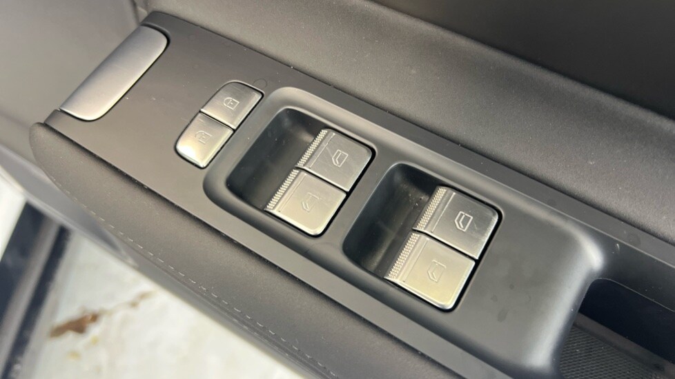 Used Polestar Polestar 4 2024 for sale - 77339371: Photo 39