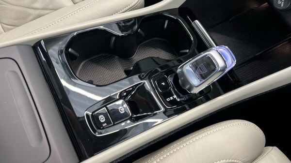 Used Volvo XC40 2022 for sale - 76221865: Photo 25