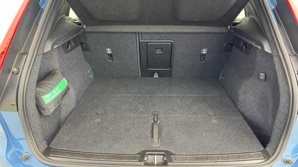 Used Volvo XC40 2022 for sale - 76221865: Photo 38