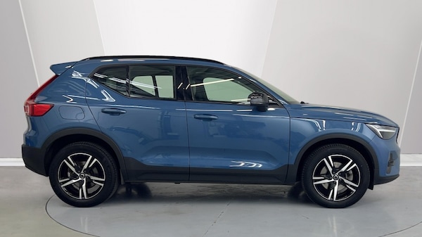 Used Volvo XC40 2022 for sale - 76221865: Photo 3