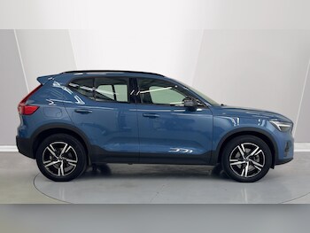 Used Volvo XC40 2022 for sale - 76221865: Photo 3