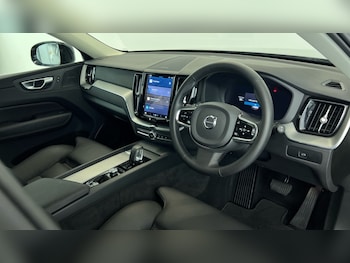 Used Volvo XC60 2024 for sale - 75775851: Photo