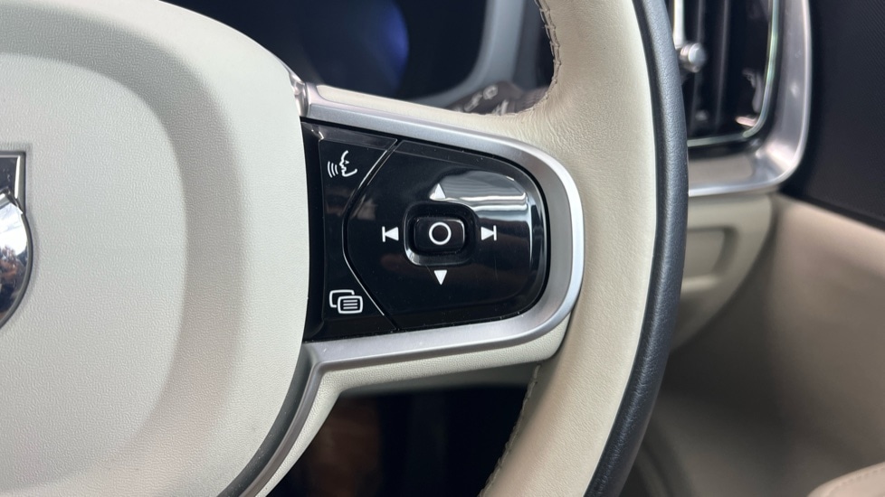 Used Volvo V60 2025 for sale - 77205716: Photo 22