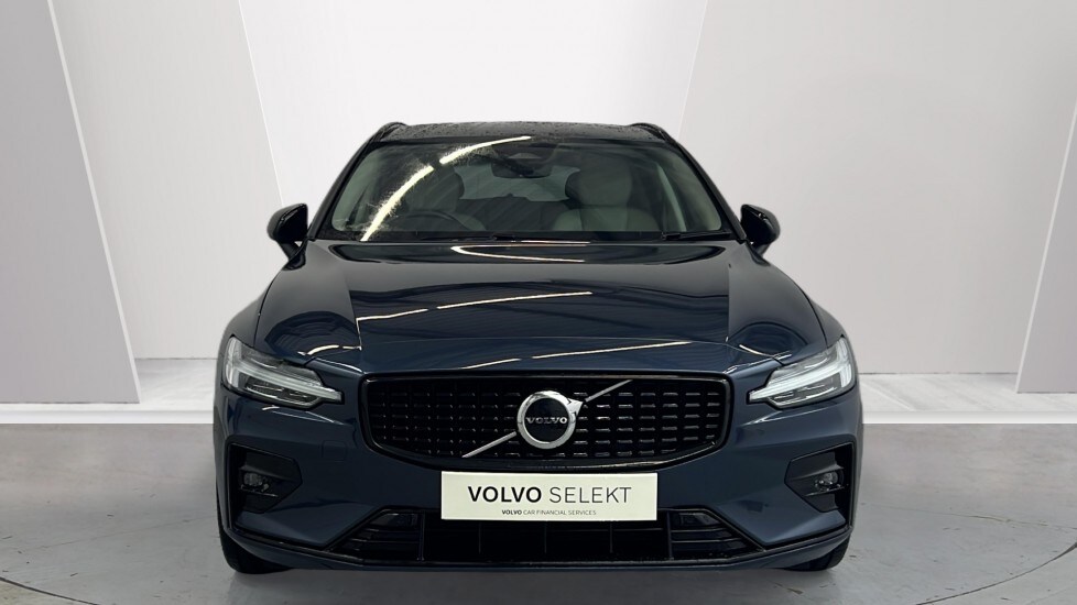 Used Volvo V60 2025 for sale - 77205716: Photo 8