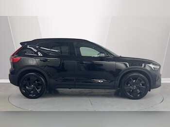Used Volvo XC40 2025 for sale - 78729838: Photo