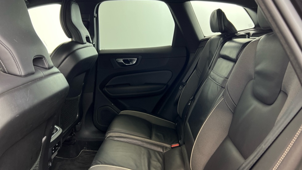 Used Volvo XC60 2019 for sale - 77193560: Photo 33