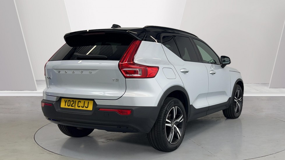 Used Volvo XC40 2021 for sale - 76033744: Photo 2
