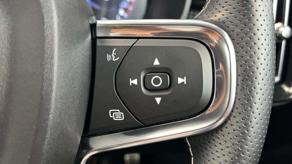 Used Volvo XC40 2021 for sale - 76033744: Photo 22