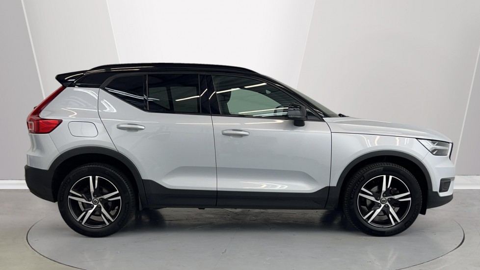 Used Volvo XC40 2021 for sale - 76033744: Photo 3