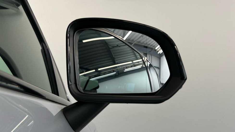 Used Volvo XC40 2021 for sale - 76033744: Photo 32