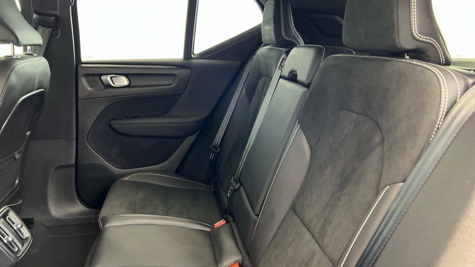 Used Volvo XC40 2021 for sale - 76033744: Photo 33
