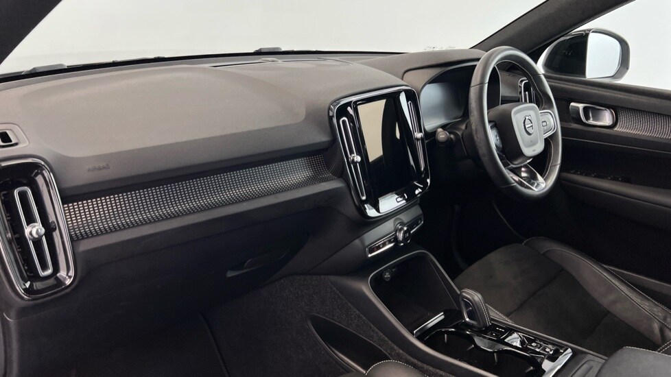 Used Volvo XC40 2021 for sale - 76033744: Photo 36