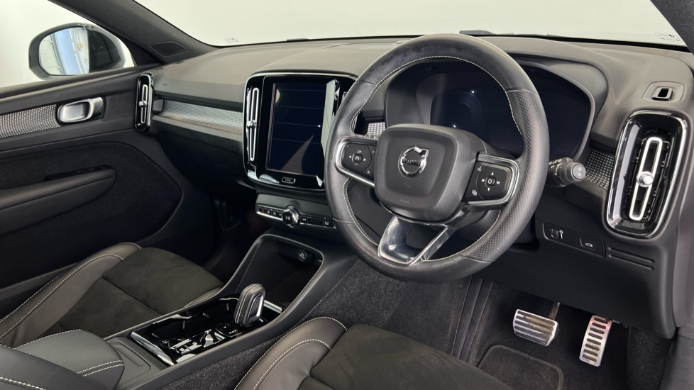 Used Volvo XC40 2021 for sale - 76033744: Photo 4