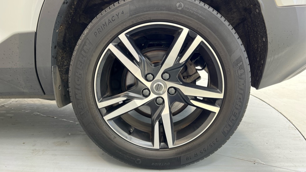 Used Volvo XC40 2021 for sale - 76033744: Photo 9