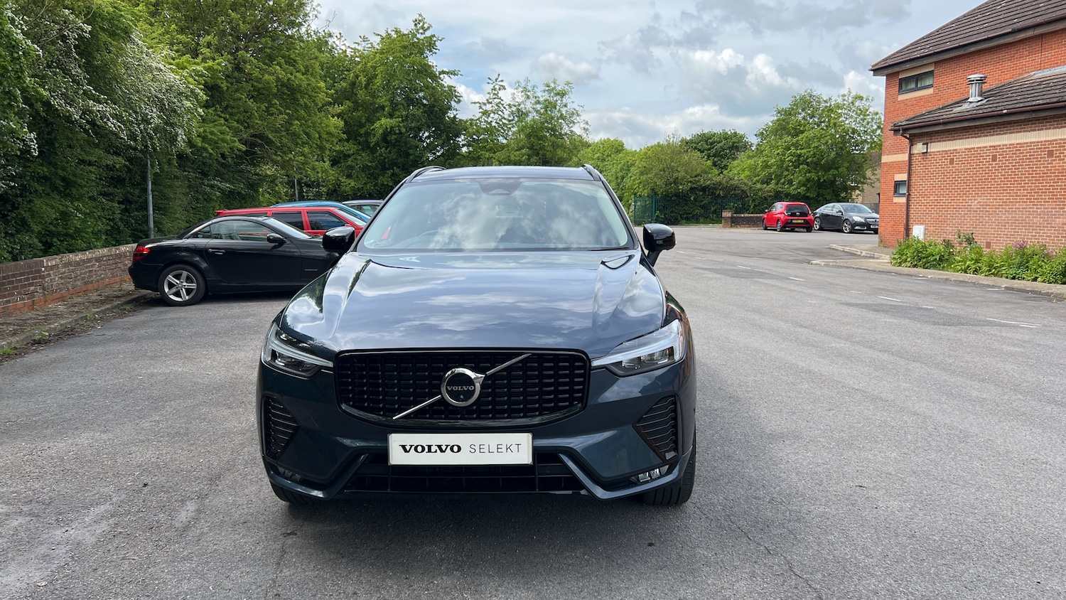 Used Volvo XC60 2023 for sale - 76861693: Photo 12