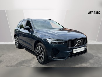 2023 - Plus, B4 mild hybrid, Petrol, Dark 5-Door
