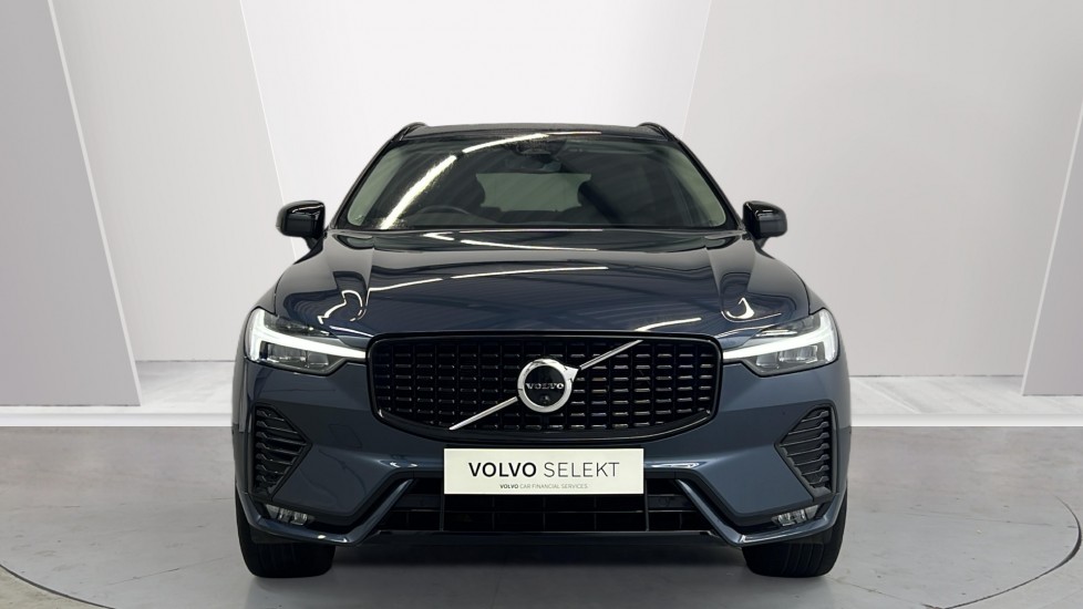 Used Volvo XC60 2023 for sale - 76861693: Photo 8