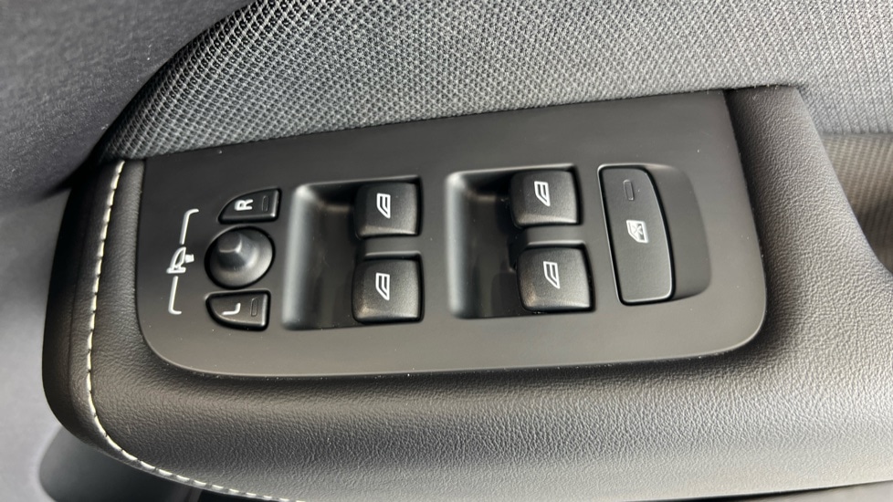 Used Volvo XC60 2020 for sale - 75959683: Photo 24