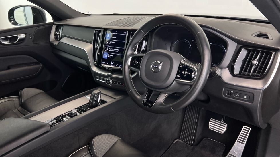 Used Volvo XC60 2020 for sale - 75959683: Photo 4