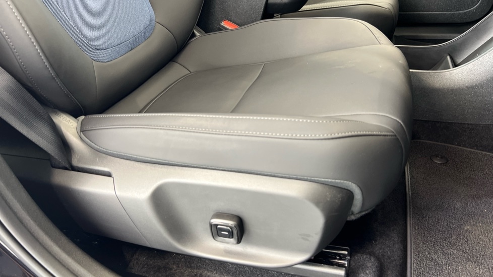 Used Volvo EX30 2024 for sale - 76018260: Photo 30