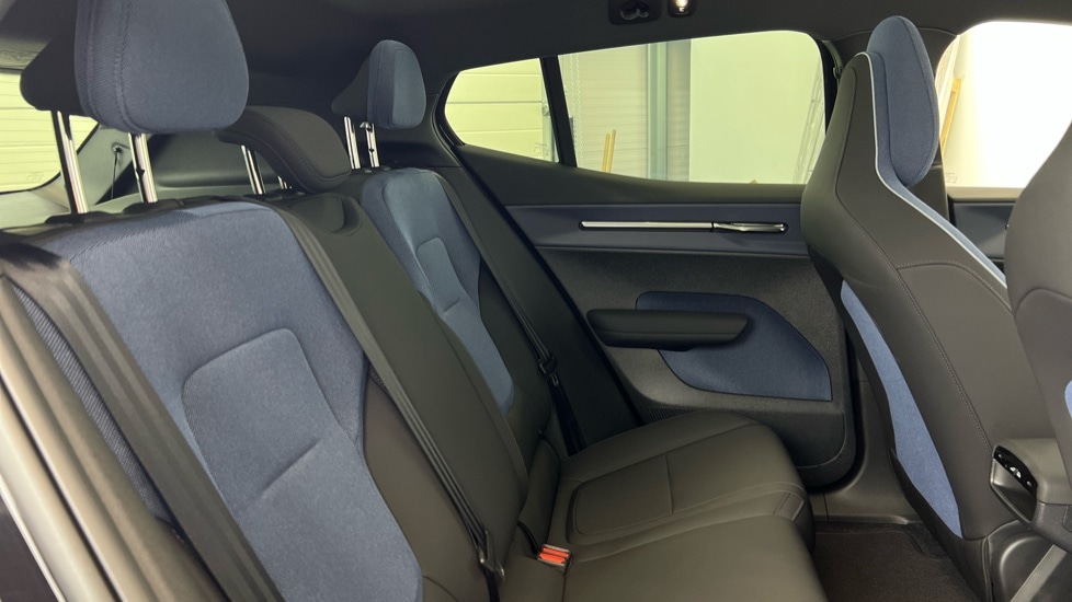 Used Volvo EX30 2024 for sale - 76018260: Photo 6