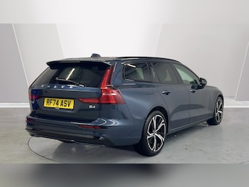 Used Volvo V60 2025 for sale - 78137000: Photo