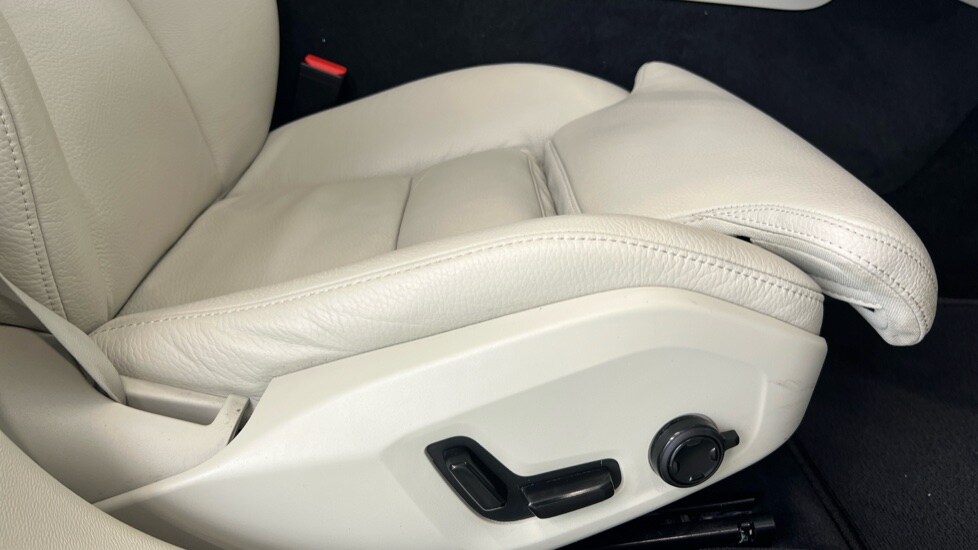 Used Volvo V60 2025 for sale - 78137000: Photo 30