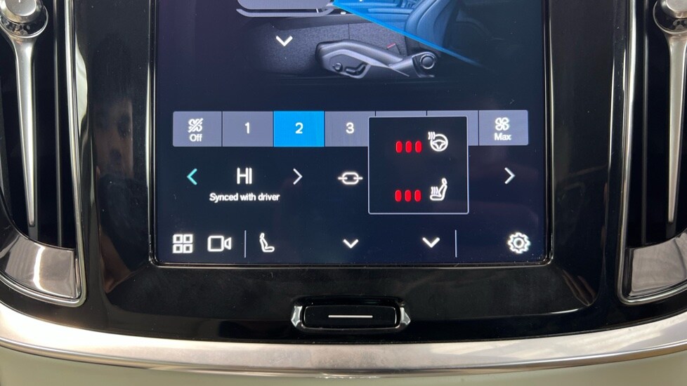 Used Volvo V60 2025 for sale - 78137000: Photo 63